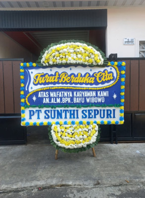 Papan Bunga Duka di Lempongsari